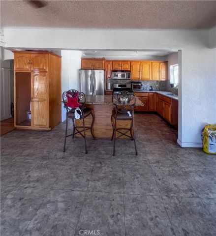 4301 Arlington Ave., Los Angeles, CA 90008