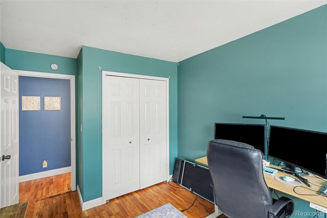 12519 Jennings Road, Fenton Charter Township, MI 48451