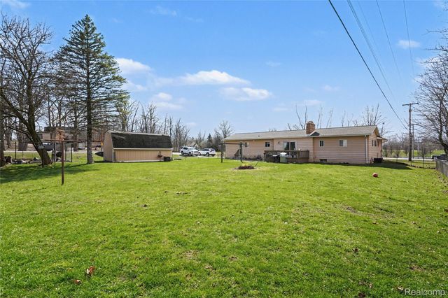 12519 Jennings Road, Fenton Charter Township, MI 48451