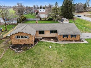 12519 Jennings Road, Fenton Charter Township, MI 48451