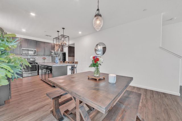 3192 Sunny Gate Ln, Folsom, CA 95630