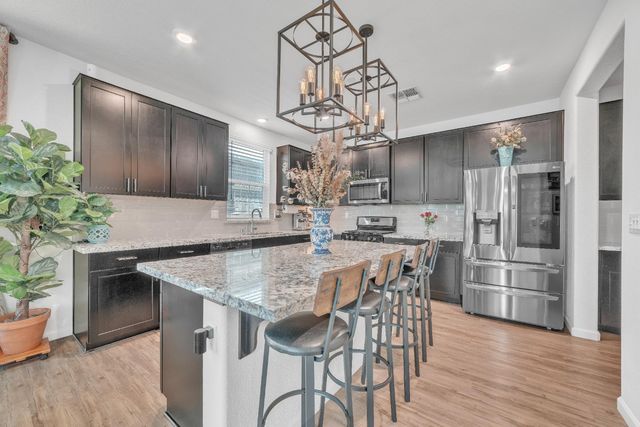 3192 Sunny Gate Ln, Folsom, CA 95630