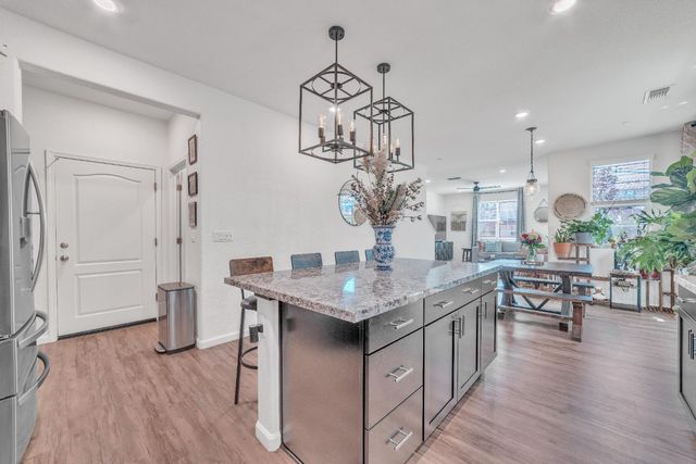 3192 Sunny Gate Ln, Folsom, CA 95630