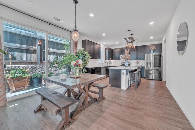 3192 Sunny Gate Ln, Folsom, CA 95630