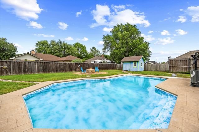 10601 Woodland Drive, Greenville, TX 75402