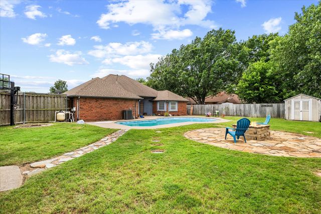 10601 Woodland Drive, Greenville, TX 75402