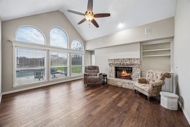 416 Bronco Circle, Shady Shores, TX 76208