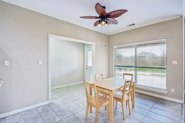 416 Bronco Circle, Shady Shores, TX 76208