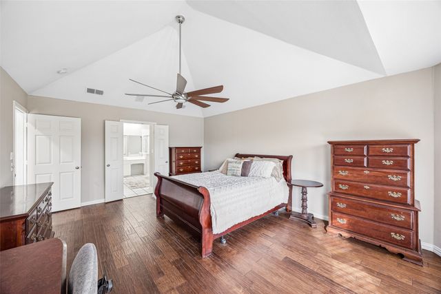 416 Bronco Circle, Shady Shores, TX 76208