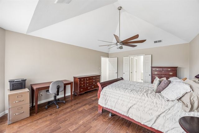 416 Bronco Circle, Shady Shores, TX 76208