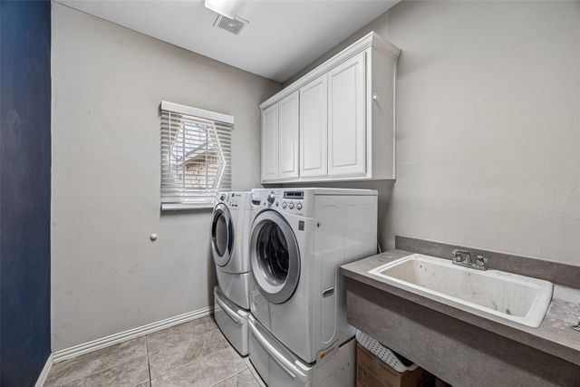 416 Bronco Circle, Shady Shores, TX 76208