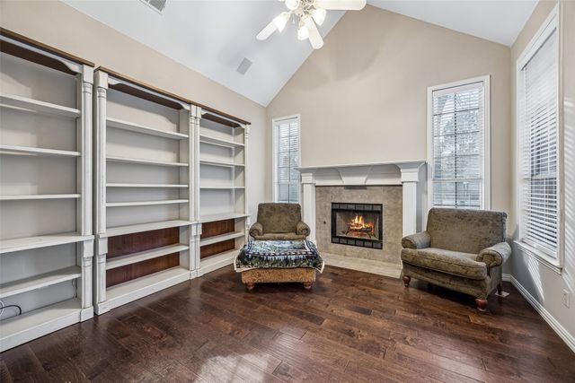 416 Bronco Circle, Shady Shores, TX 76208