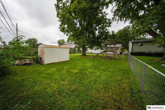 1824 Mayfair Avenue, Fremont, NE 68025