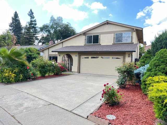 6016 Telesco Way, Carmichael, CA 95608