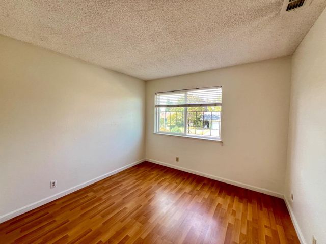 6016 Telesco Way, Carmichael, CA 95608