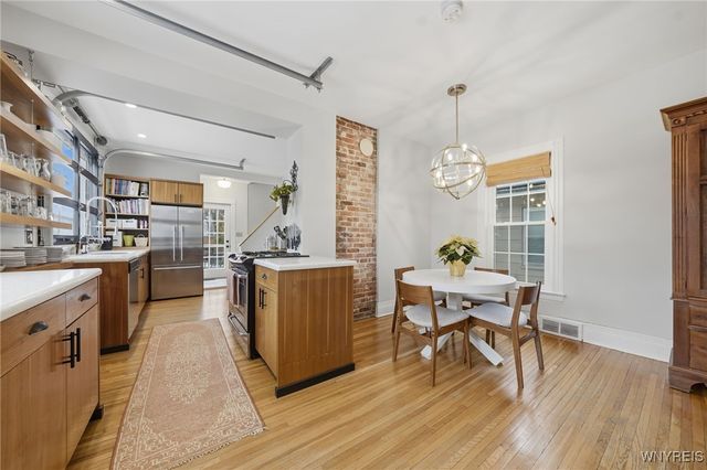 254 Hoyt Street, Buffalo, NY 14213