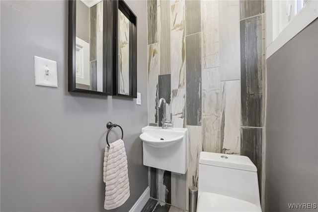 254 Hoyt Street, Buffalo, NY 14213