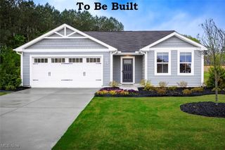 25 Arlington Circle, Wickliffe, OH 44092