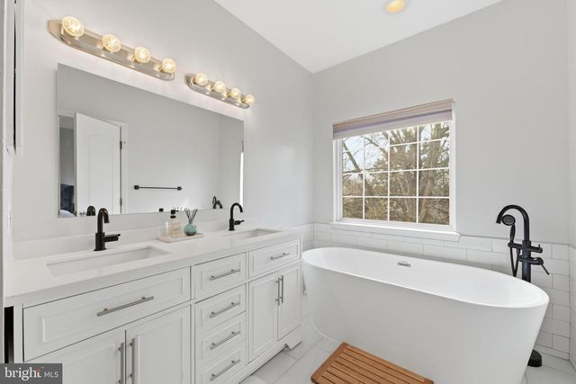 13993 SAWTEETH WAY, Centreville, VA 20121