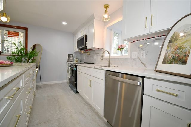 143 Anita Ave, Squirrel Hill, PA 15217