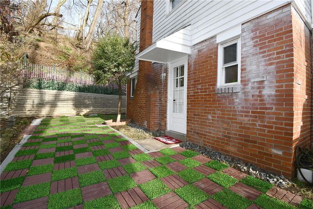 143 Anita Ave, Squirrel Hill, PA 15217