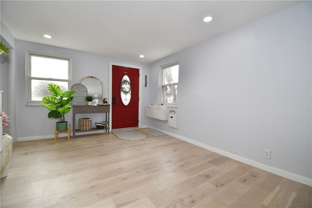 143 Anita Ave, Squirrel Hill, PA 15217