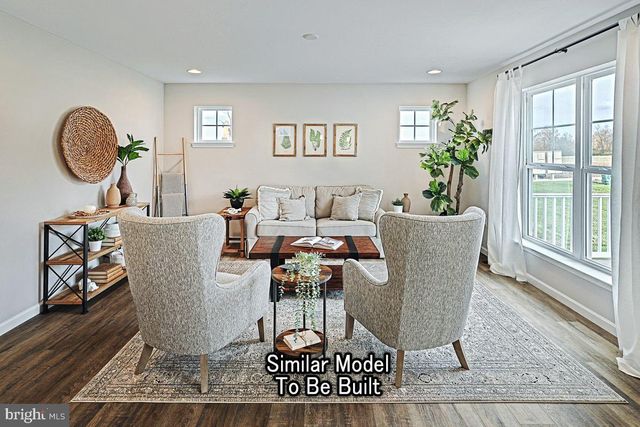 REVERE PLAN AT WOODLYNN PRESERVE, Selinsgrove, PA 17870