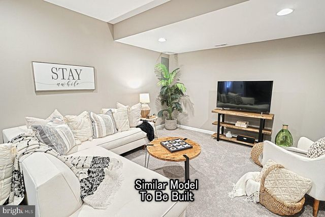 REVERE PLAN AT WOODLYNN PRESERVE, Selinsgrove, PA 17870