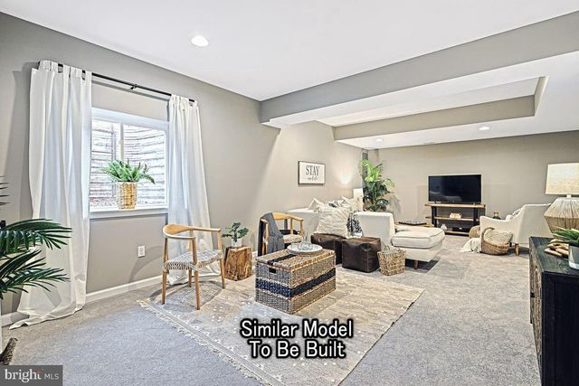 REVERE PLAN AT WOODLYNN PRESERVE, Selinsgrove, PA 17870