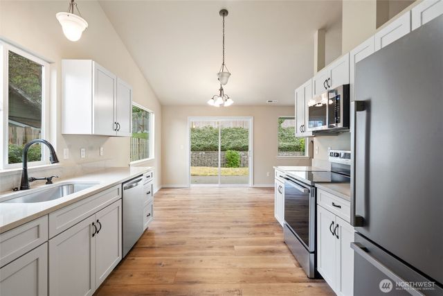101 Vista View Court, Shelton, WA 98584
