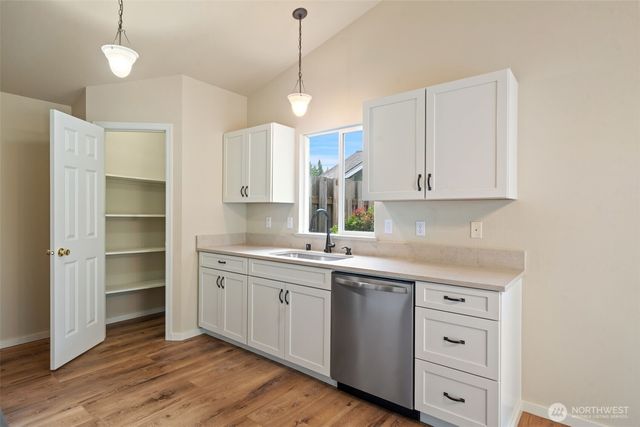101 Vista View Court, Shelton, WA 98584