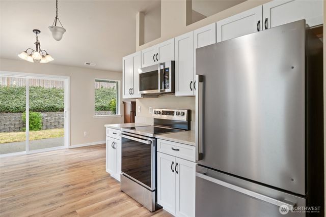 101 Vista View Court, Shelton, WA 98584