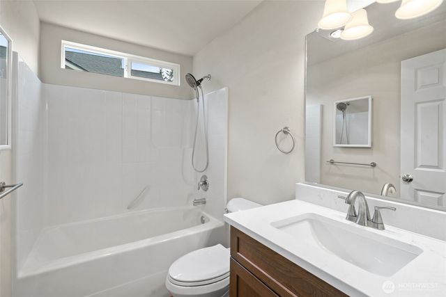 101 Vista View Court, Shelton, WA 98584