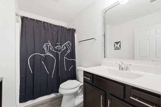 473 Stonegate Dr, Lebanon, TN 37090