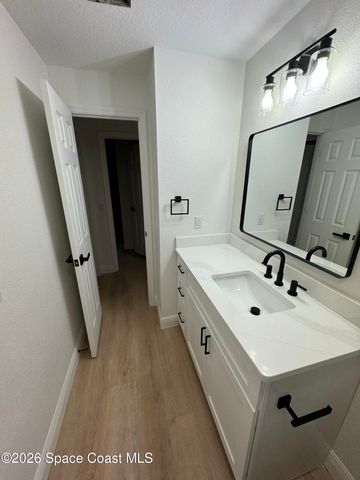 328 Bay Avenue Ab, Cocoa, FL 32922