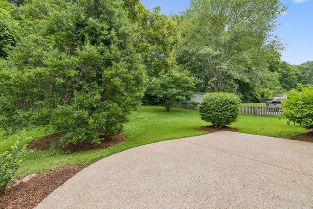 108 Poteat Pl, Franklin, TN 37064