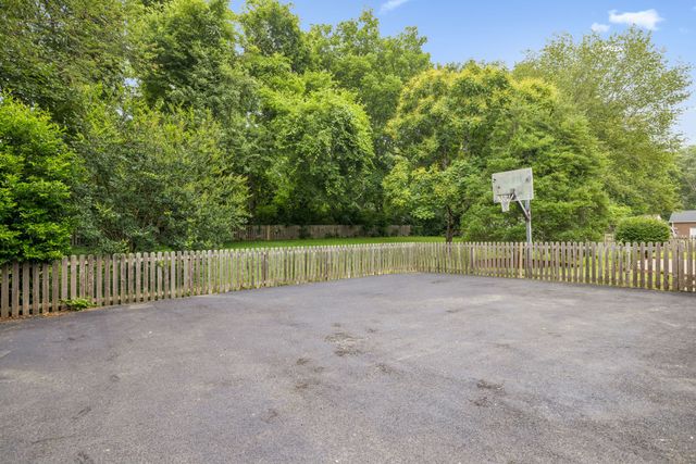 108 Poteat Pl, Franklin, TN 37064