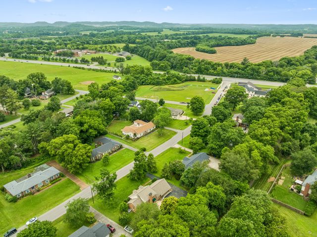 108 Poteat Pl, Franklin, TN 37064