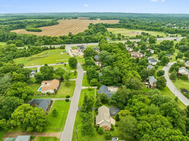 108 Poteat Pl, Franklin, TN 37064
