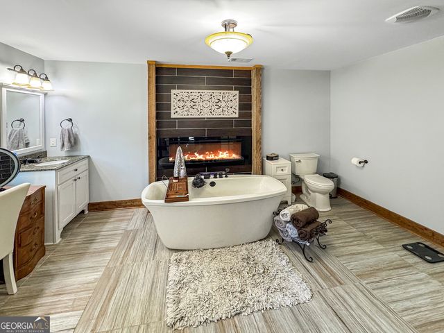 1050 County Line Road 10.75AC, Griffin, GA 30224