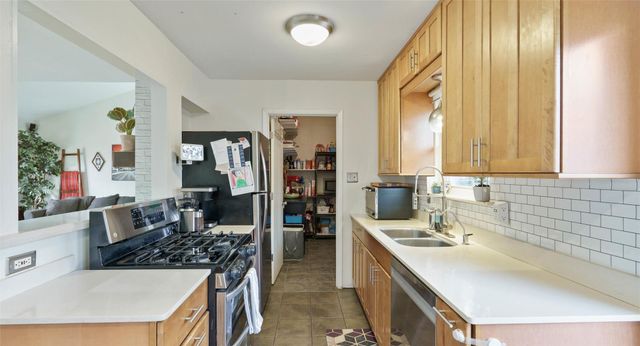 3004 Burning Oak DR, Austin, TX 78704