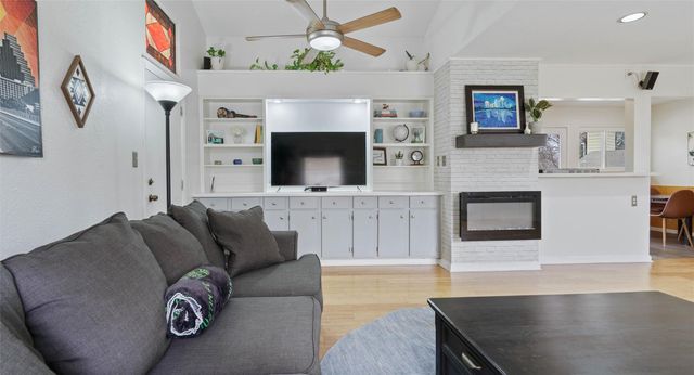 3004 Burning Oak DR, Austin, TX 78704