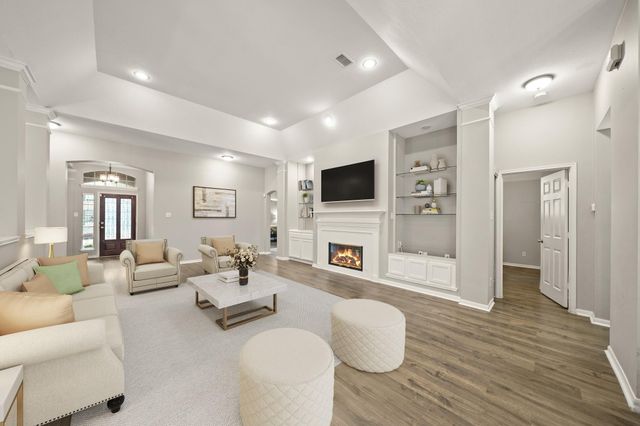 16907 Sandestine Drive, Houston, TX 77095