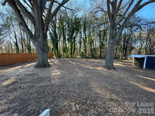 18 Barnes Drive, Belmont, NC 28012