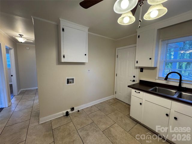 18 Barnes Drive, Belmont, NC 28012