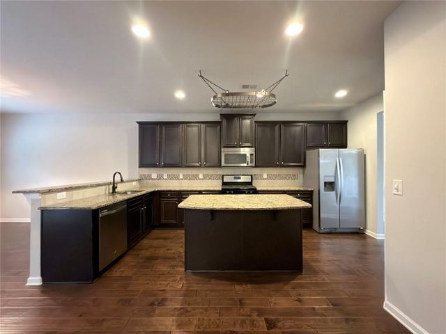 972 Dorsey Place Court, Lawrenceville, GA 30045