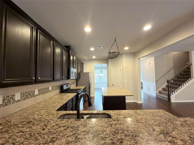 972 Dorsey Place Court, Lawrenceville, GA 30045