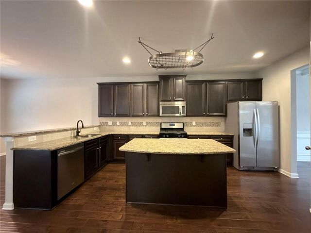 972 Dorsey Place Court, Lawrenceville, GA 30045