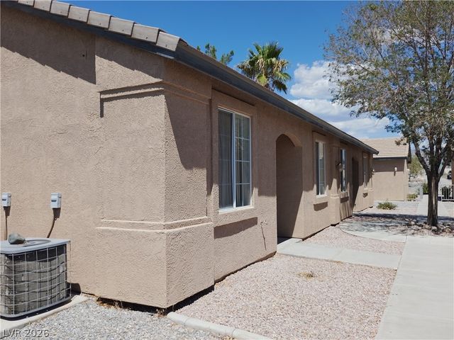 1420 East Pocahontas Avenue 4, Pahrump, NV 89048