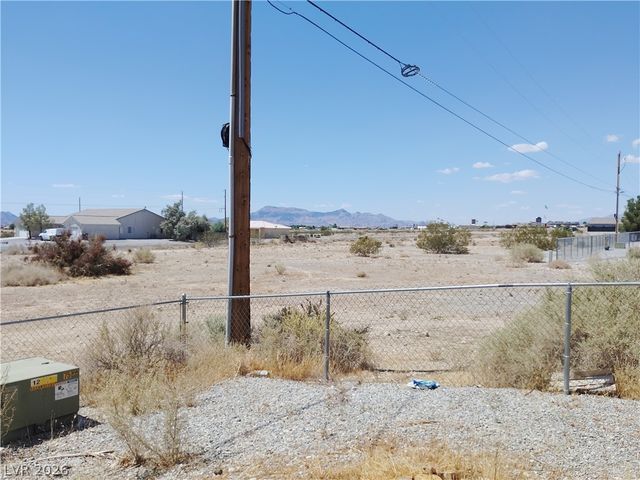 1420 East Pocahontas Avenue 4, Pahrump, NV 89048